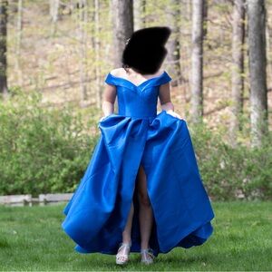 Worn once, sz 4 paid $299